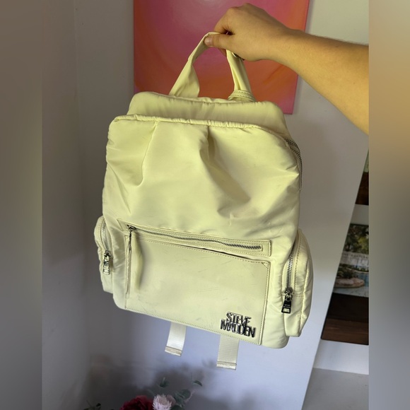 Steve Madden Butter yellow laptop backpack - Picture 1 of 7